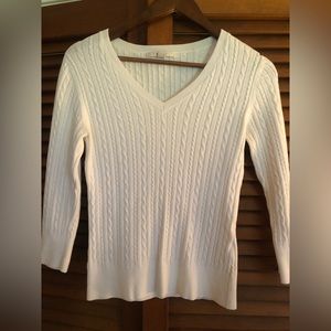 White quilted 3/4 sleeve cotton sweater size Medium